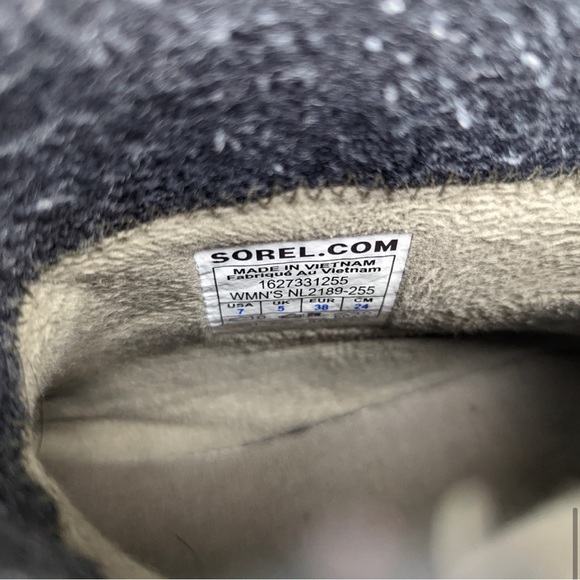 Sorel Meadow Waterproof Suede Booties - Picture 7 of 11